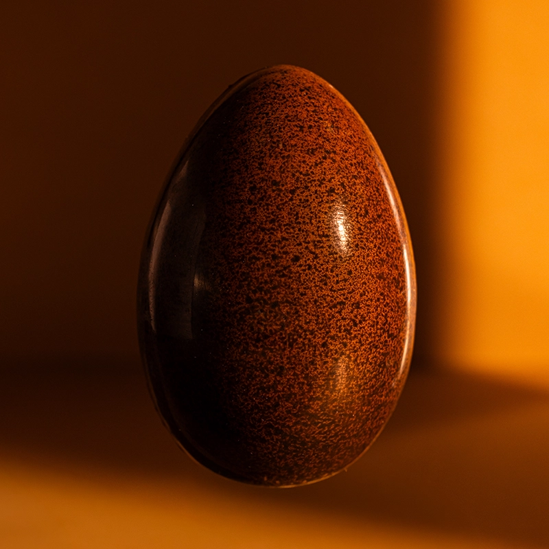 Oeuf en chocolat à la noisette pour Pâques à Lyon